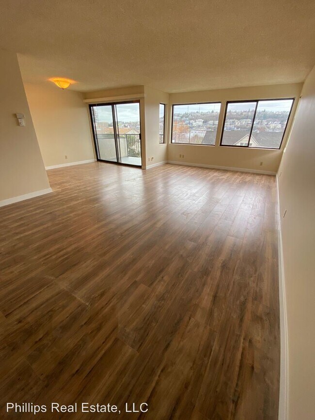 Foto del edificio - 2200 Minor Ave E
