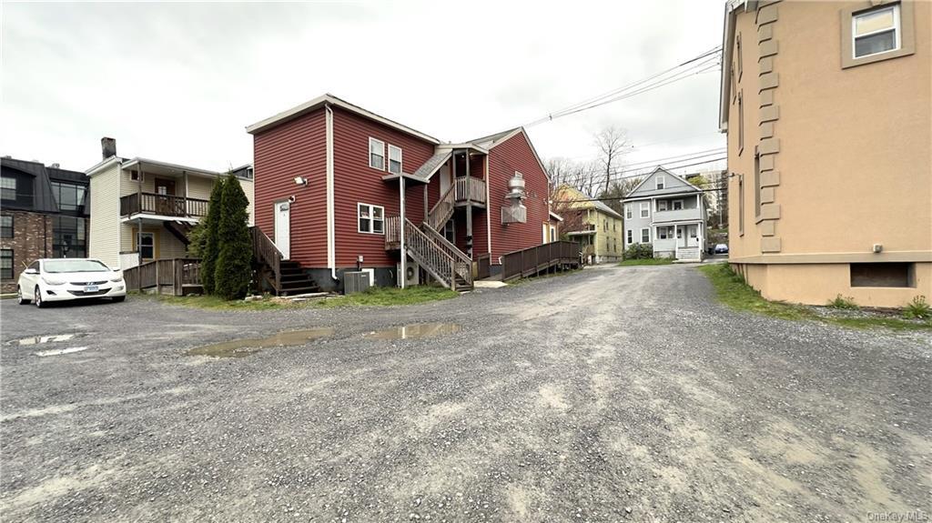 Primary Photo - 140 South Ave