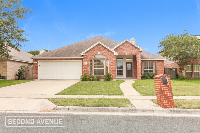 Building Photo - 6733 Durham Dr