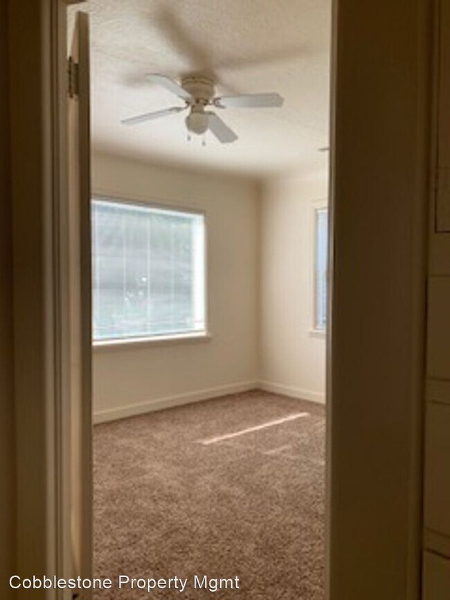 Foto del edificio - 2 br, 1 bath House - 424 Fern St