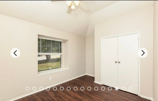 Foto del edificio - 629 Ozark Ave