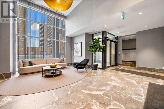 Photo du bâtiment - 286 Main St