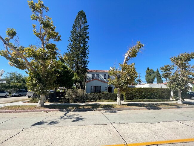 Foto del edificio - 1501 E 37th St