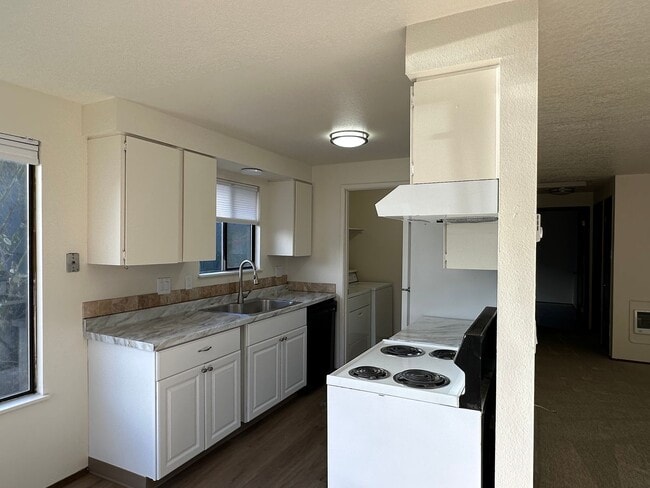 Photo - sw33rd Apartment