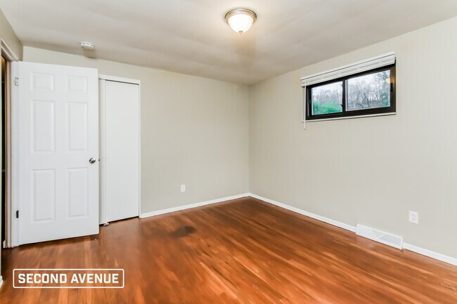Foto del edificio - 11556 McKee Rd