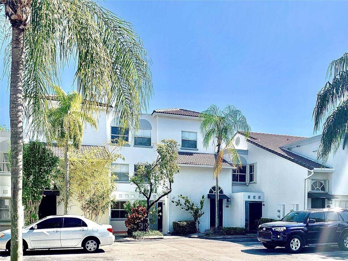 Primary Photo - 4739 NW 97th Ct