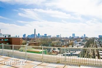 Building Photo - 275 Medford St
