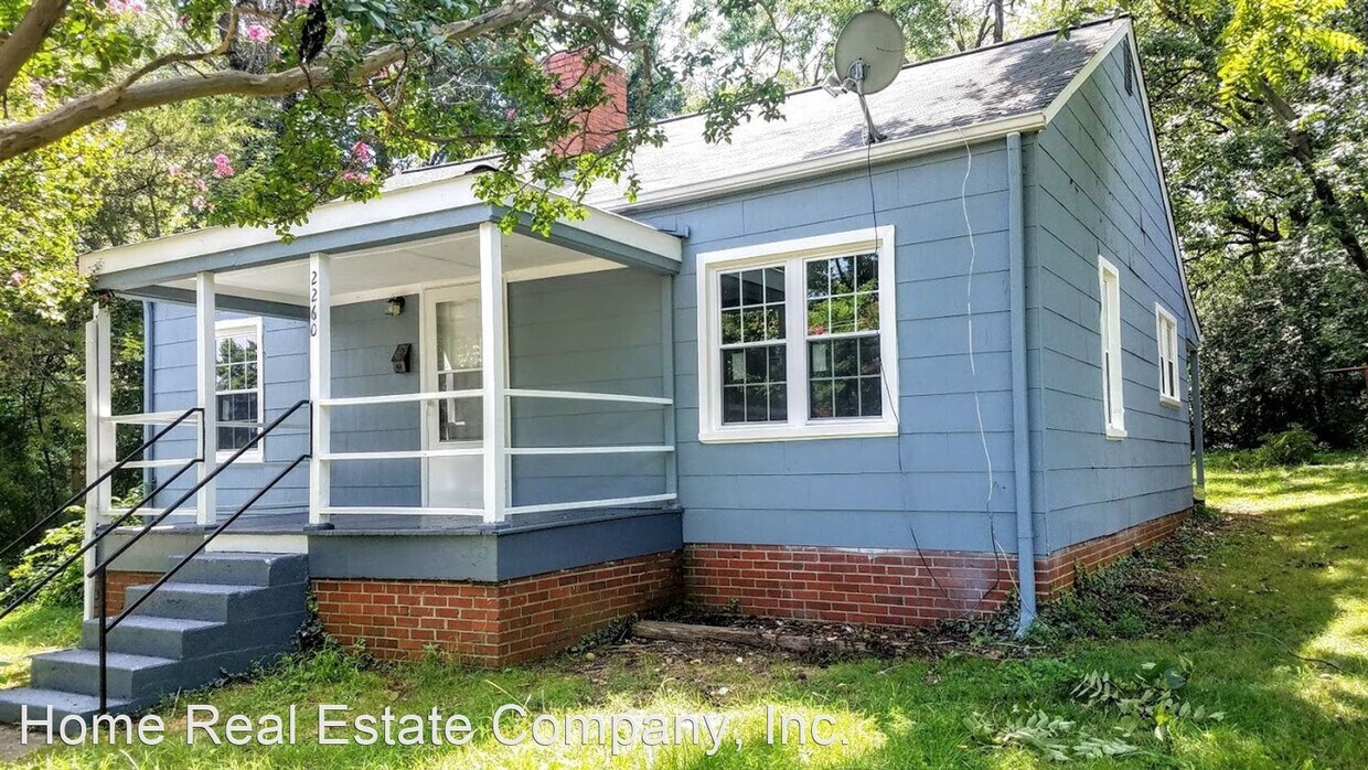 2 br, 1 bath House 2260 Tryon Street House Rental in WinstonSalem