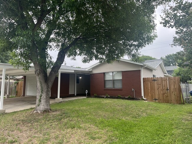 Building Photo - 4314 Sunshine Park, San Antonio, TX 78244