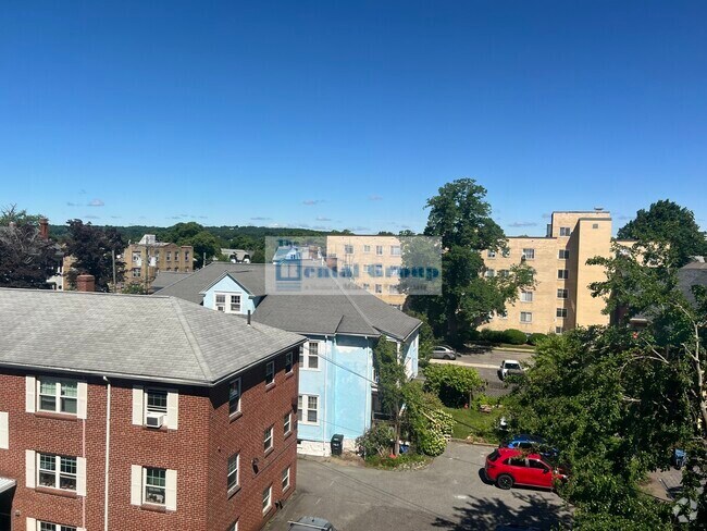 Building Photo - 215 Massachusetts Ave