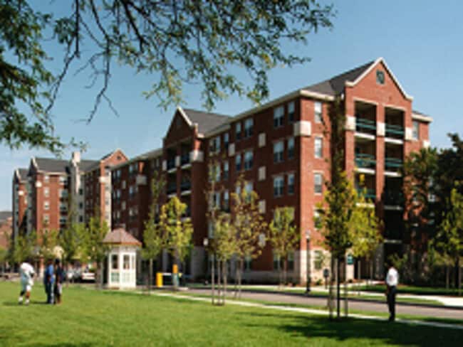Building Photo - 28 Oyster Bay Rd