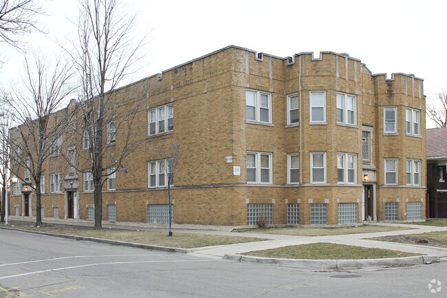 Building Photo - 6003 S Artesian Ave