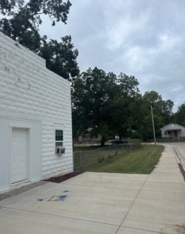 Foto del edificio - 1608 E Jasper St