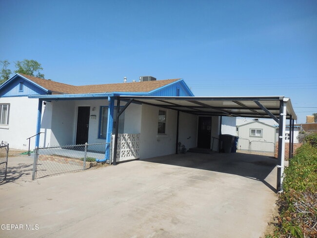 Building Photo - 8308 Vance Pl