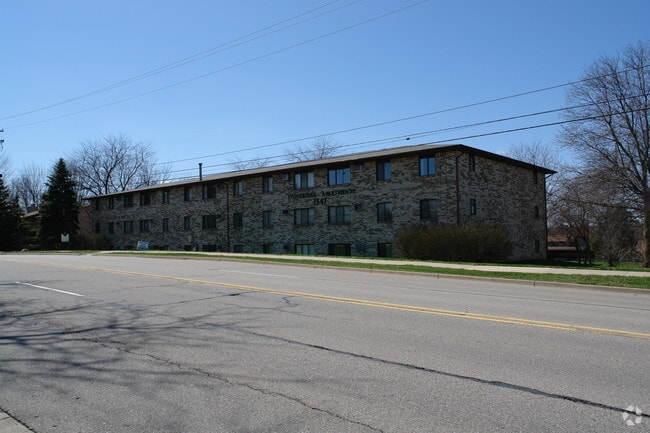 Building Photo - Stoneridge Apartments