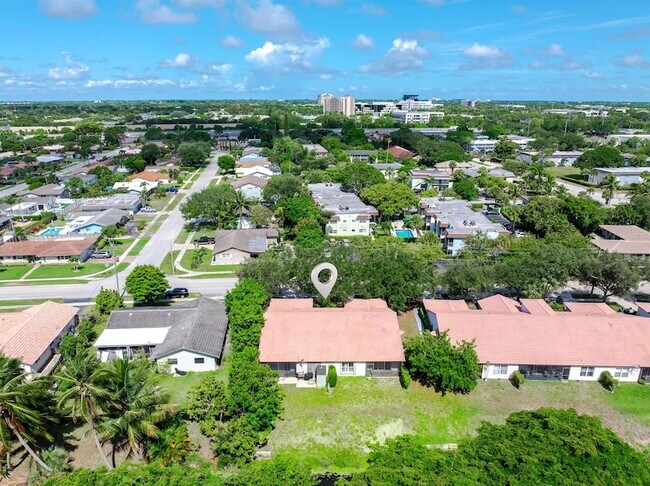 Foto del edificio - 1160 NW 15th Ave