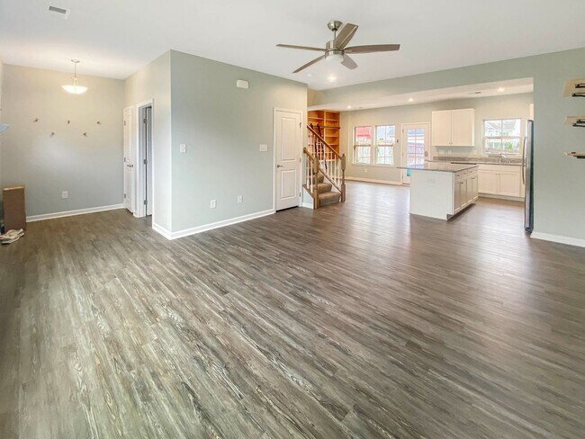 Foto del edificio - Modern 3-Bedroom in FoxCreek!
