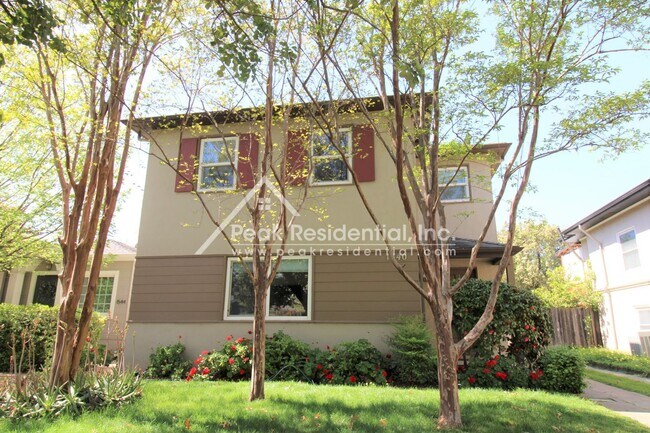 Foto del edificio - 2 br, 1 bath House - 1540 36th Street #1 -...