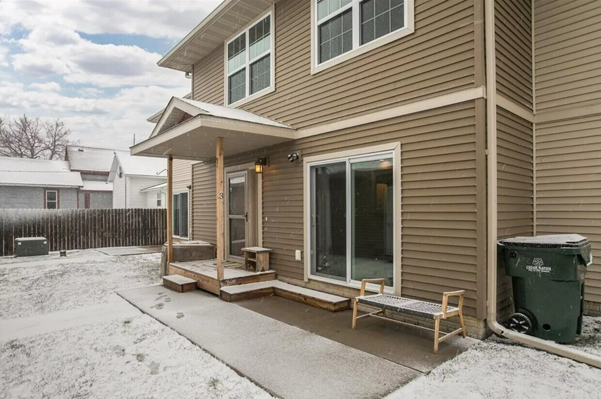 1023 6th St SE, Cedar Rapids, IA 52401 House Rental in Cedar Rapids, IA