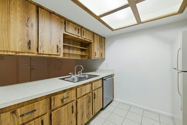 Building Photo - 3031 SE 5th Terrace