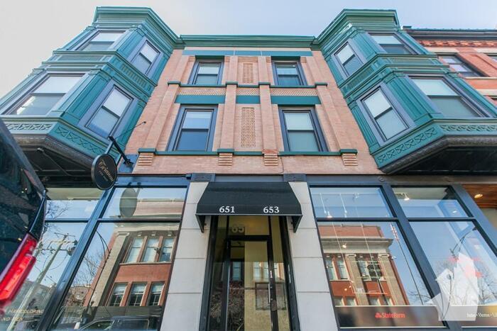 Foto principal - 651 W Armitage Ave