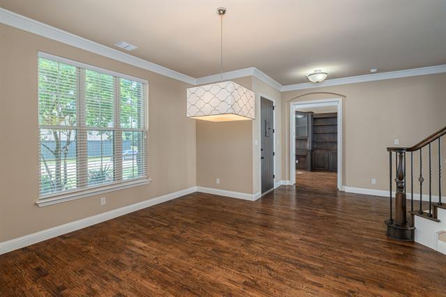 Foto del edificio - 975 Pembrook Ln