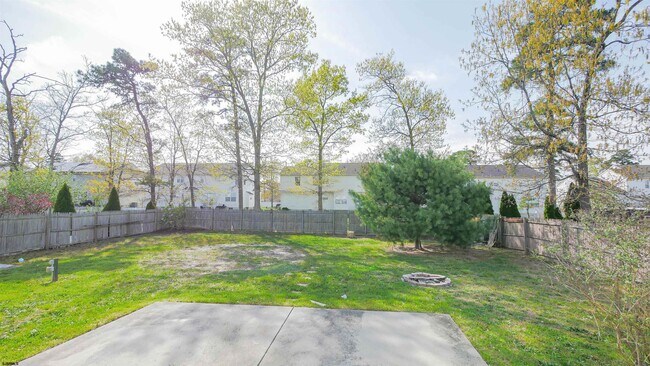 Foto del edificio - 311 Glenn Ave