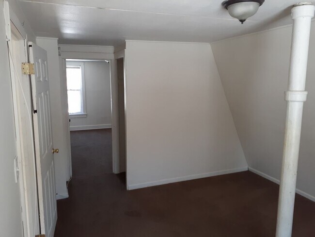 Building Photo - 3540 N. 26th Street - 4 Bedroom House