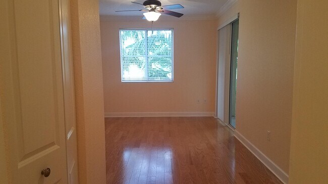 Foto del edificio - 2417 Renaissance Way