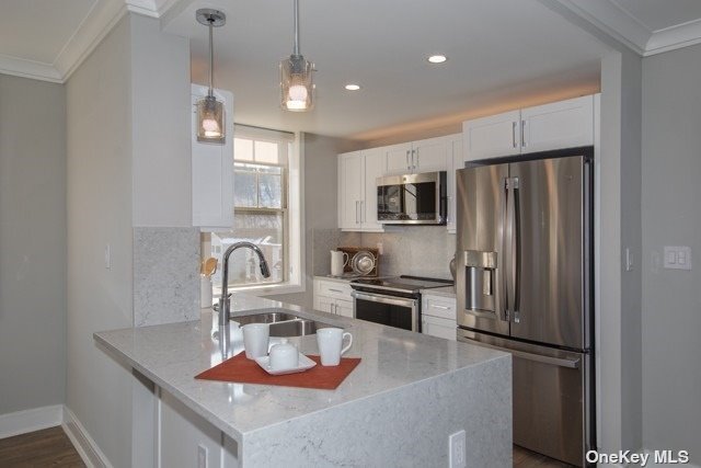 Foto principal - 25 Glen Cove Ave