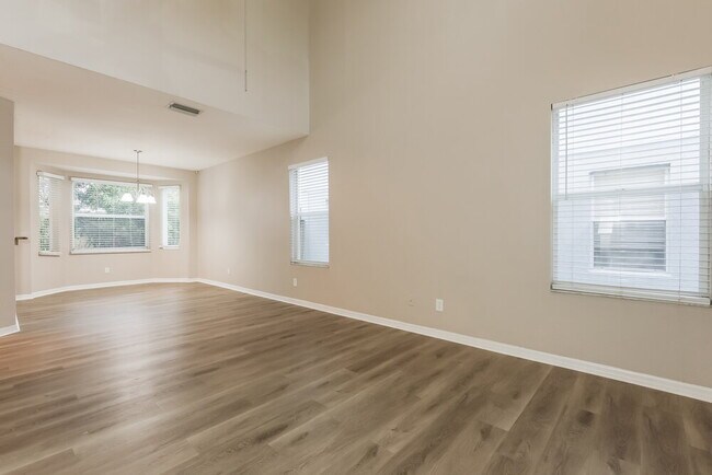 Foto del edificio - 914 Lake Shore Ranch Dr