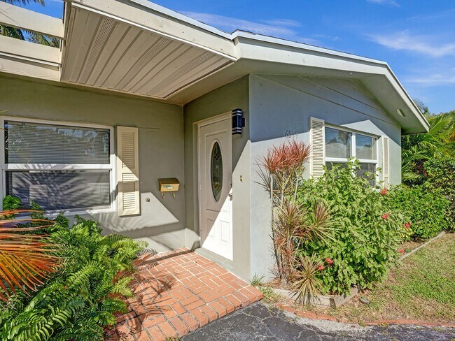 Foto del edificio - 6599 NE 7th Ave