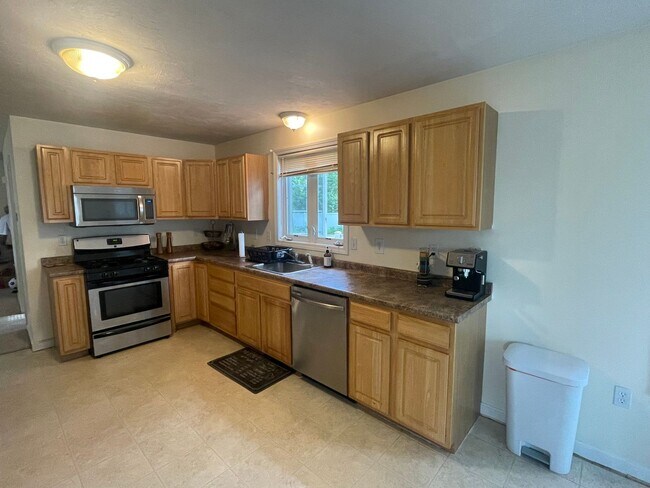 Foto del edificio - Reduced Rent! 10% Off 1st Month's Rent for...