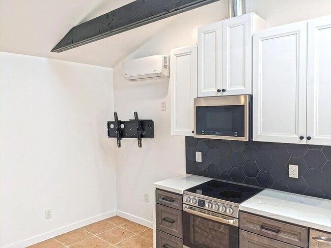 Foto del edificio - 4616 Cherokee Ave