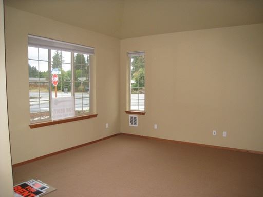 Building Photo - 202 Sage Brook Ln