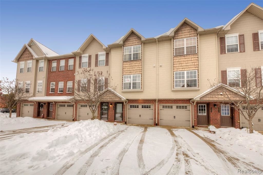 Foto principal - 2207 Knotty Pine Tr