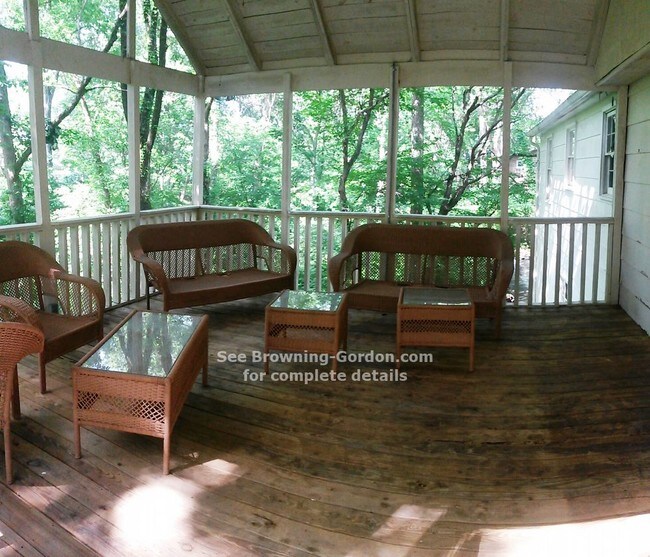 Building Photo - 5808 Vine Ridge Dr