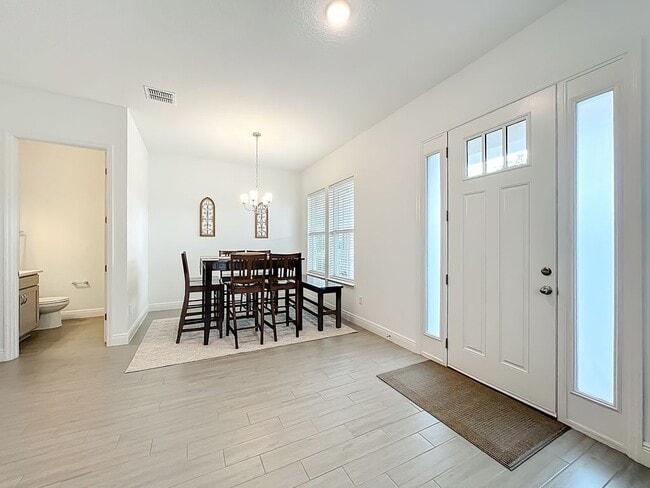 Building Photo - 6423 Cyrils Dr