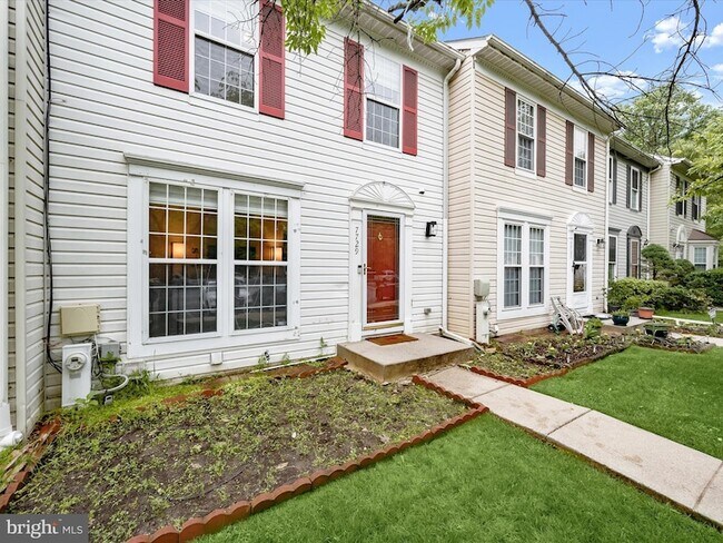 Foto del edificio - 7729 Patuxent Oak Ct