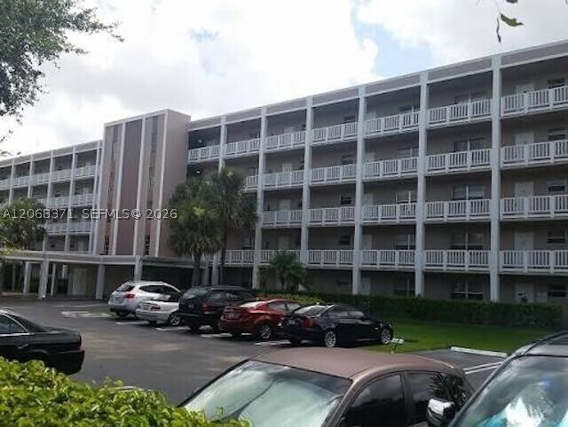 Foto del edificio - 1200 NW 87th Ave