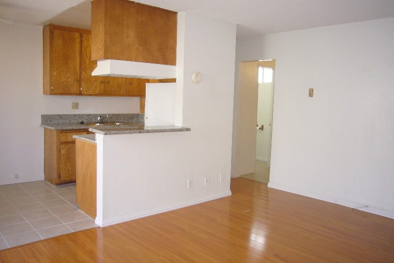 Primary Photo - 20415 Anza Ave