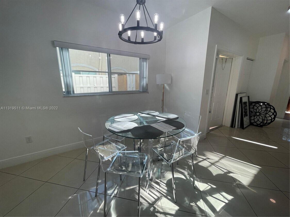 Foto del edificio - 3462 NW 17th Terrace
