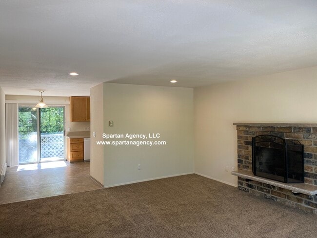 Foto del edificio - 10416 29th St E