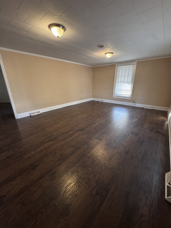 Foto del edificio - 420 Jackson Park Rd