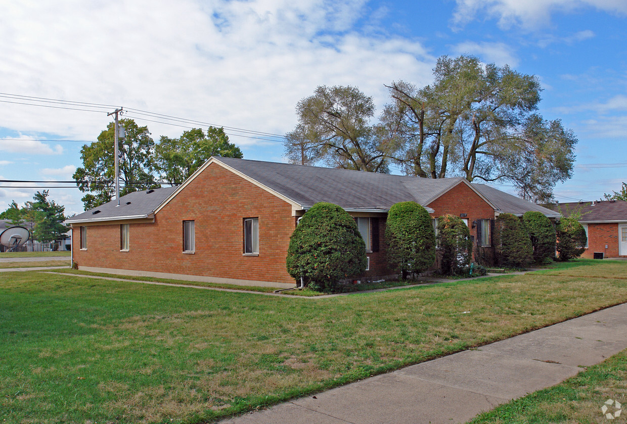 Building Photo - 2518 Blanchard Ave