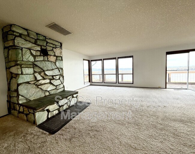 Foto del edificio - 344 S 2nd St