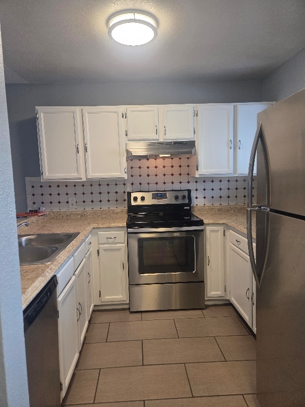 Foto del edificio - 6160 Fenton St