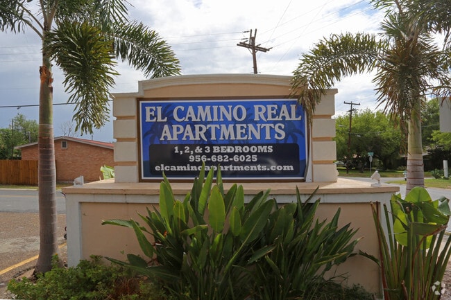 Building Photo - The Monark Apartments