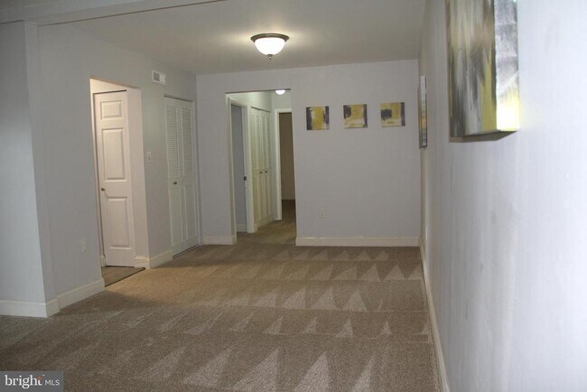 Foto del edificio - 3360 Woodburn Rd