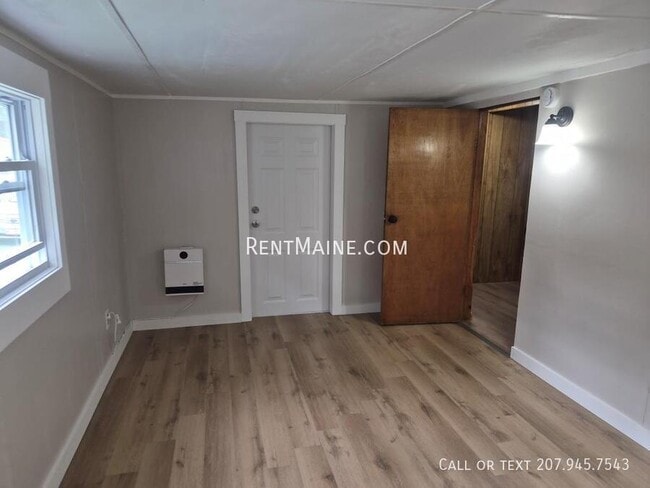 Building Photo - 18 Pheasant Hill Mobile Home Park